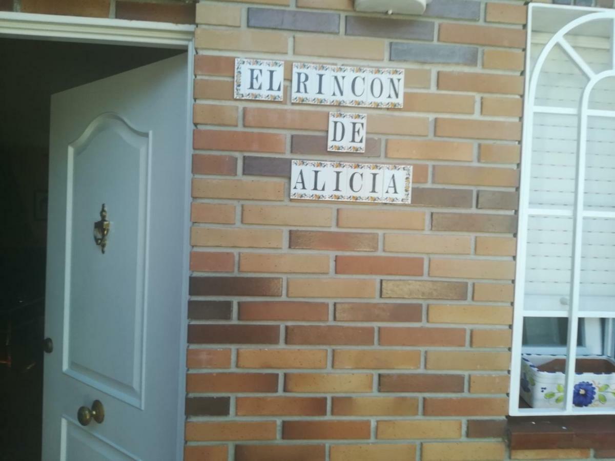 El Rincon De Alicia Villa Mataelpino Exterior photo